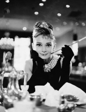 奥黛丽赫本年老照片